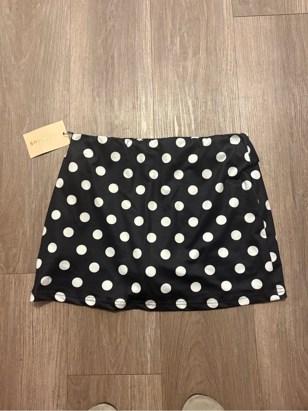 SHEIN Black and White Polka Dot A-Line Mini Skirt